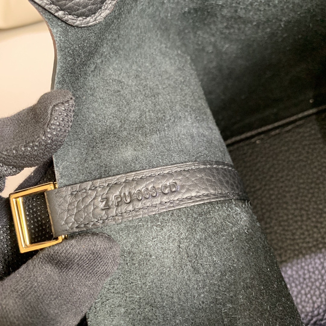 에르메스 피코탄 락18 블랙 금장 끌레망스 가죽